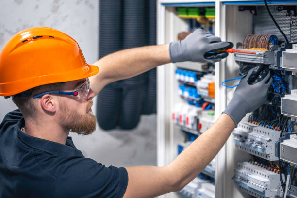 Best Local Electrician Companies  in Red Oak, TX